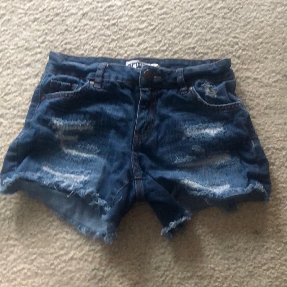 Classic ripped blue denim jean shorts